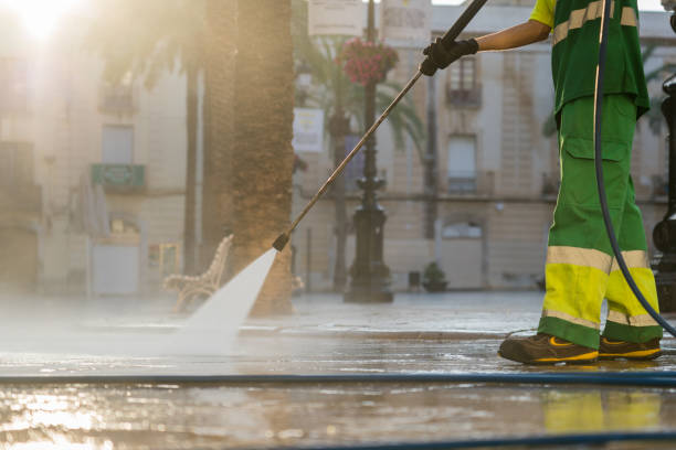 Best Restaurant Pressure Washing  in Fort Salonga, NY